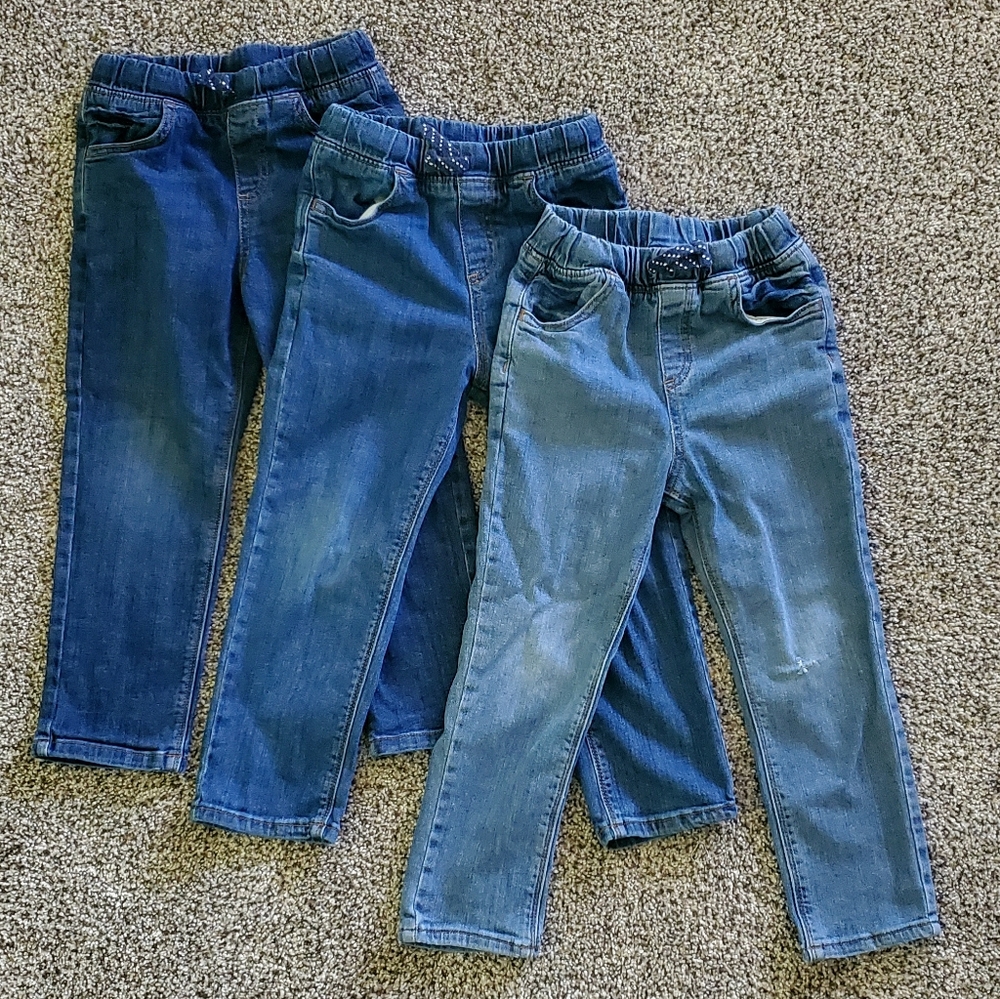 Lot of 3 Pull-On Jeans - Size 5T